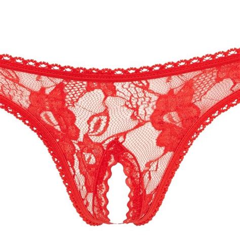 COTTELLI LINGERIE STRING IN ROOD KANT MET OPEN KRUIS Coco Lamar