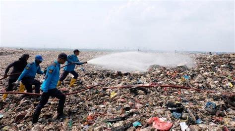 Stop Penumpukan Sampah Di Surabaya Ah Thony Harus Ada Data Riil Dan