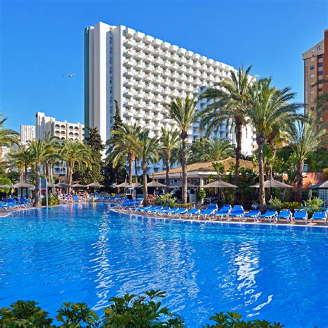 Hotel Sol Pelicanos - Calle Gerona 45