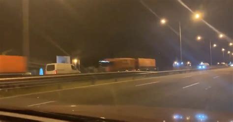 Impactante Video De Un Choque Mortal Entre Una Camioneta Que Iba A Contramano Por Panamericana Y