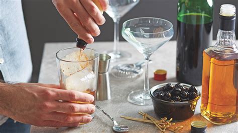 The Best Whisky Cocktails Can Be Made at Home