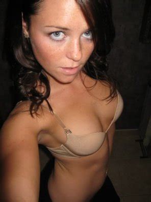 Rusty Sheriffs Badge Porn Pic