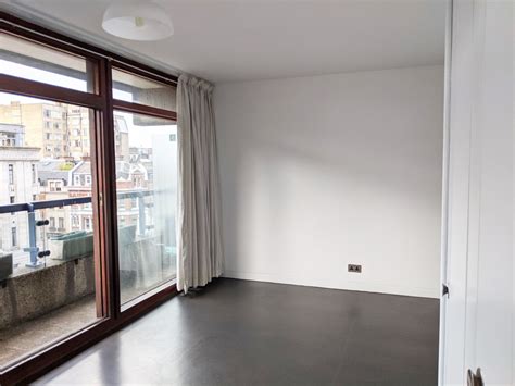 London Studio Flat John Trundle Court EC2Y To Rent Now For 1 600