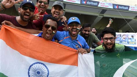 India vs Pakistan: After singing India’s national anthem, Pakistan fan ...