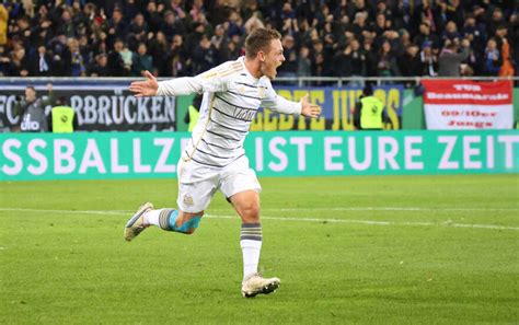 DFB Pokal Patrick Sontheimer sorgt mit Saarbrücken gegen FC Bayern für