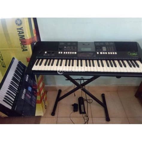 Keyboard Yamaha PSR E423 Second Normal Warna Hitam Di Belitung Timur