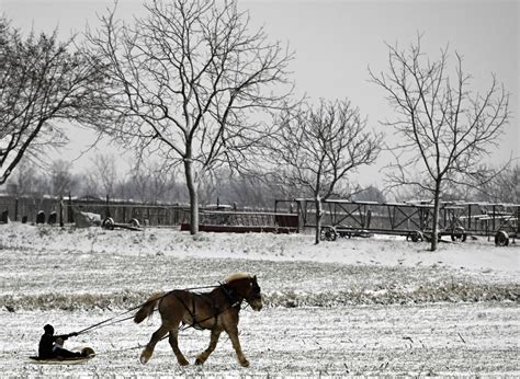 Snowy weather creates slippery road conditions, closes schools in Lancaster County [video ...