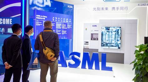 Nederlandse Chipmachinemaker Asml Tussen Twee Vuren In Techoorlog Vs En