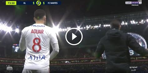 شاهد هتافات ضد لاعب منتخب الجزائر حسام عوار من مباراة ليون ونانت Dz