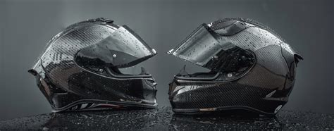 Carbon Motorhelm Middenklassers MKC Moto