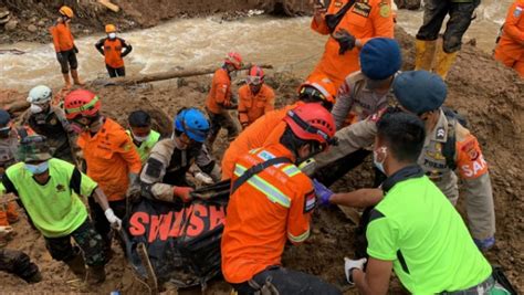 Hari Ke Enam Tim SAR Gabungan Kembali Evakuasi Korban Longsor Patroli