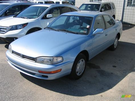 1992 Ice Blue Pearl Toyota Camry Le Sedan 62595889 Photo 2 Gtcarlot