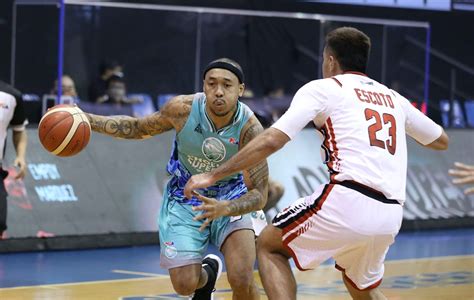 Abueva Stars As Phoenix Nails PH Cup Playoff Berth