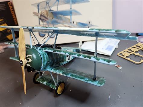 Fokker DR I Manfred Von Richthofen Triplane Plastic Model Airplane