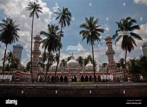 The Jamek Mosque Is One Of The Oldest Mosques In Kuala Lumpur Malaysia