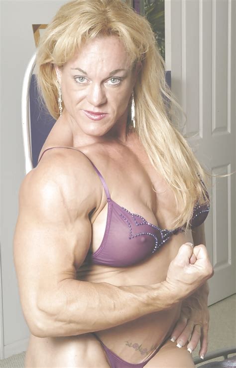 Frail Muscular Hottie XXX Porn Album 779617