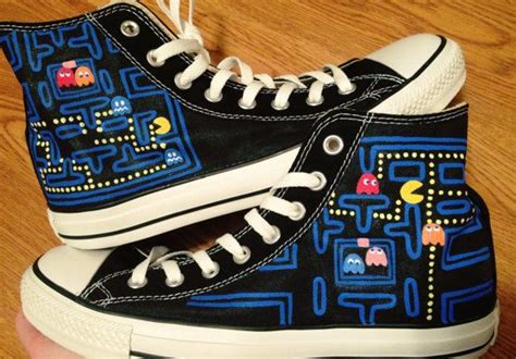 The 25+ best Custom converse ideas on Pinterest | Custom converse shoes ...