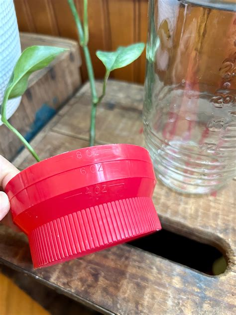 Vintage 32 Fl Oz Measuring Jarcanister With Red Lid Etsy