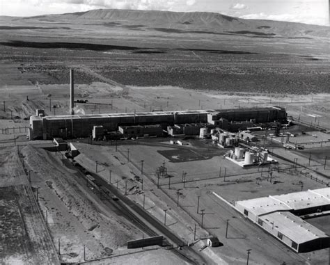 Hanford: A Visual History - Hanford Communities