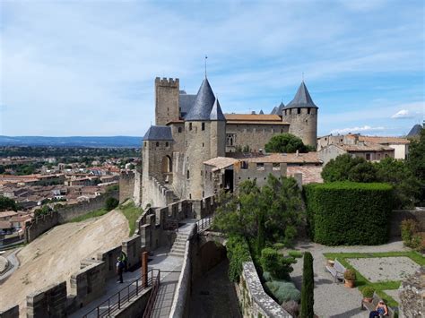 ChÂteau Et Remparts De La CitÉ De Carcassonne Visite Aude