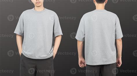 T-shirt Mockup in 3d 20243484 Stock Photo at Vecteezy