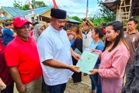 299 Warga Jonggon Desa Terima Sertifikat PTSL Bupati Kukar Disimpan