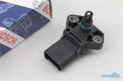 BOSCH Ladedruck Sensor Ansauglufttemperatur Saugrohr Audi VW VAG