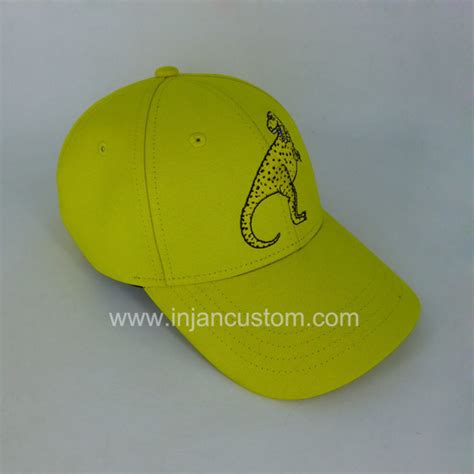 Custom Kids Hats 6 Panels Baseball Cap With Embroidery Logo On Front