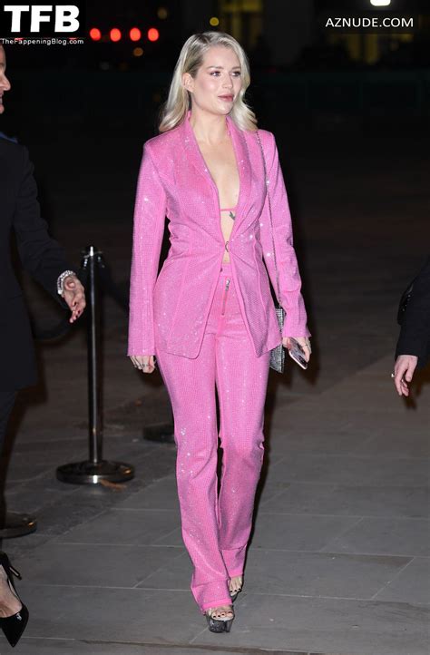 Lottie Moss Sexy Seen Showing Off Her Hot Cleavage At The Vogue Self Portrait Party In London