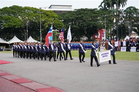 Kontinjen Jpsm Sempena Istiadat Perbarisan Ulang Tahun Kelahiran Ke