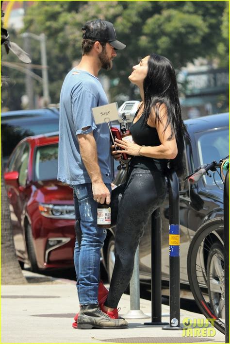 DWTS' Nikki Bella & Artem Chigvintsev Flaunt Hot PDA After a Lunch Date ...