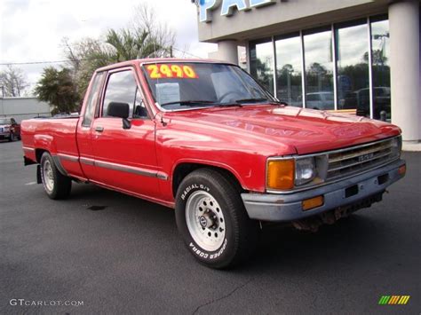 Red Toyota Pickup Deluxe Extended Cab Photo