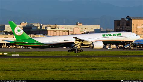 B Eva Air Boeing Ner Photo By Huangchengjen Id