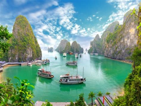 Vietnam Holidays 2022, Vietnam Vacations 2022