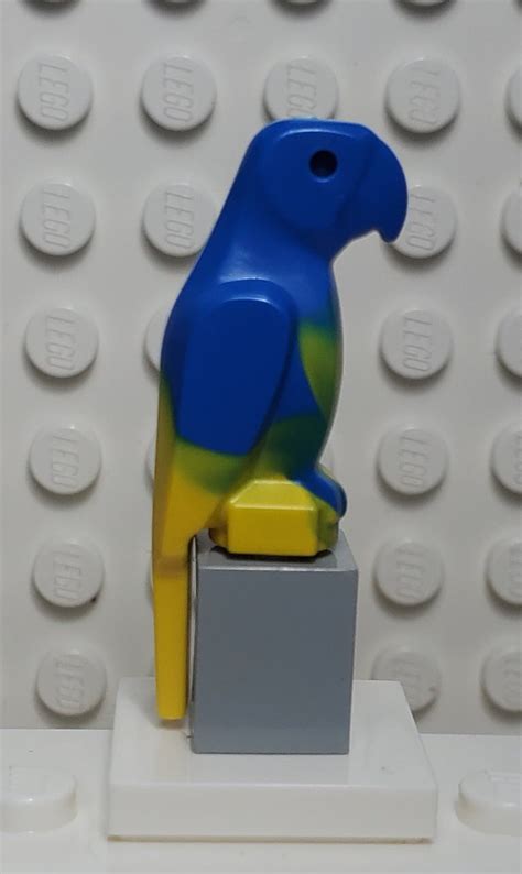 Lego® Parrot Blue Yellow Marble United Brick Co