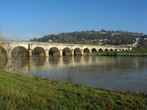 Canal De Garonne à Vélo Randonnée De Bordeaux à Toulouse