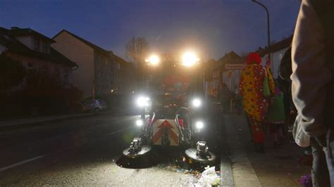 Was Hat Der Karnevalsumzug In Kupferdreh Mit Der DB Gemeinsam