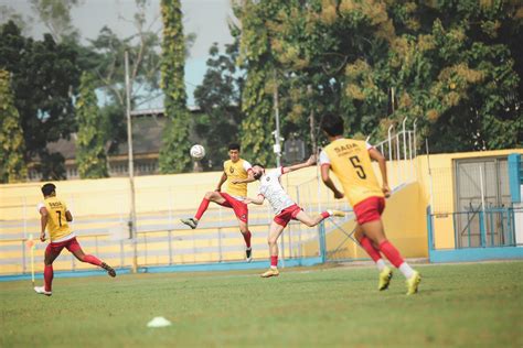 Foto Stok Gratis Tentang 2 Orang Aksi Olahraga Aksi Sepak Bola Alat