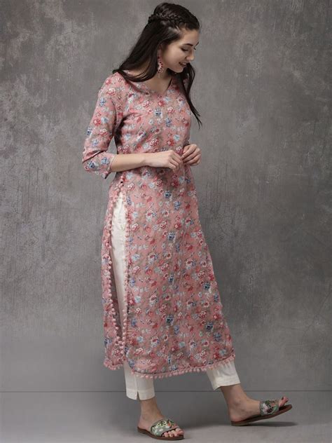 Pin By Bhavanalucky On Fashion Long Kurti Designs Simple Kurti Designs Designer Kurti Patterns