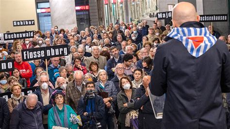 Marcia Della Memoria Per Gli 80 Anni Dalla Deportazione Dei 260 Ebrei