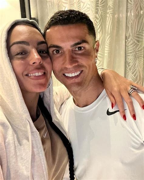 Cristiano Ronaldo Futbolu Ne Zaman Bırakacak Sevgilisi Georgina