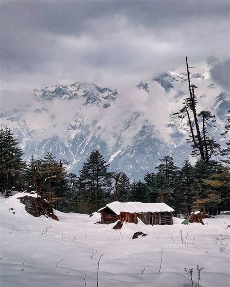 Top Best Places To See Snowfall In India