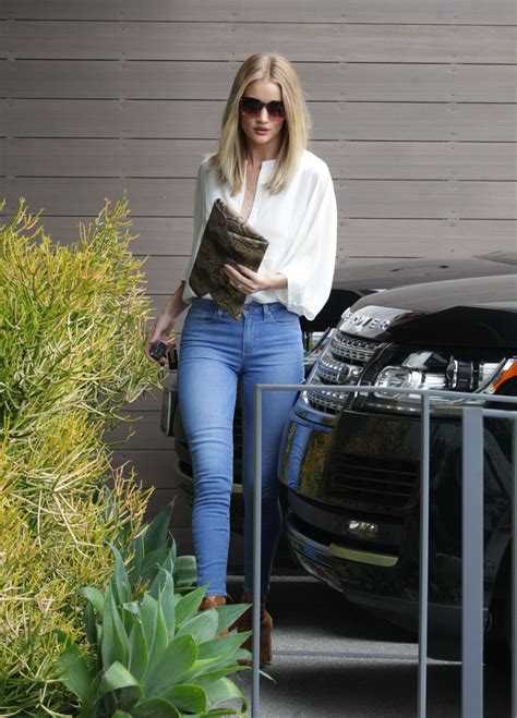 Rosie Huntington Whiteley In Really Tight Jeans At An Office Building