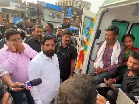 Maharashtra Politics Ambulance Broke Down On Mumbai Road Cm Eknath Shinde Stopped Convoy And