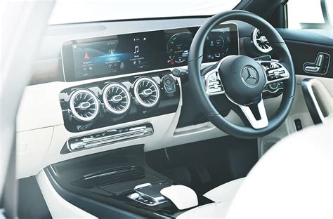 Mercedes-Benz A-Class Limousine: Review Test Drive - Page 2 of 4 - Throttle Blips