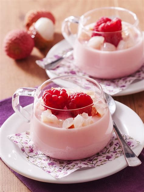 Panna Cotta Rose Framboise Et Litchis LE GRAND PASTIS