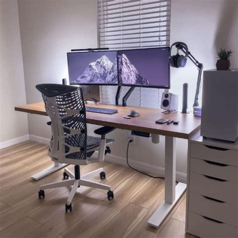 4 Essential tips for choosing a Standing Desk - Minimal Desk Setups