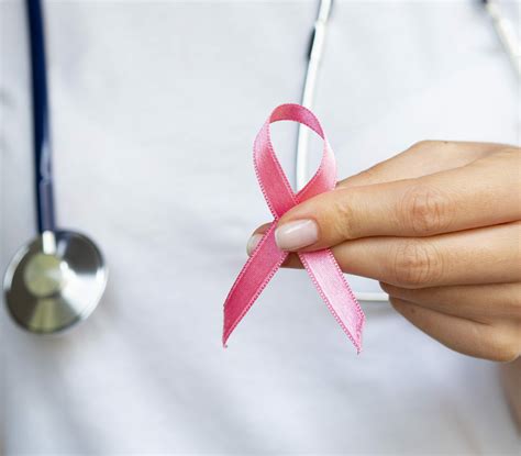 Ottobre In Rosa Mese Dedicato Alla Prevenzione Del Tumore Al Seno