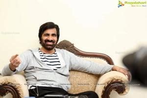 Ravi Teja At Amar Akbar Anthony Interview Photos Gallery