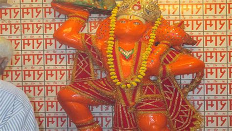 मनोकामना पूरी करेंगे हनुमान बस इनमें से एक काम करना होगा Hanuman Totke To Fulfill Your Wish